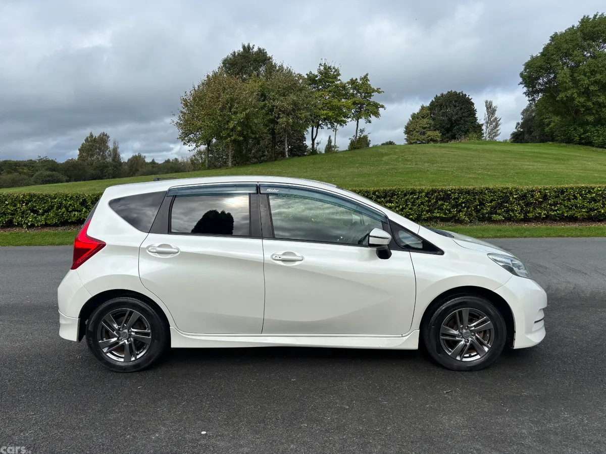 Nissan Note Hatchback, Petrol, 2015, White