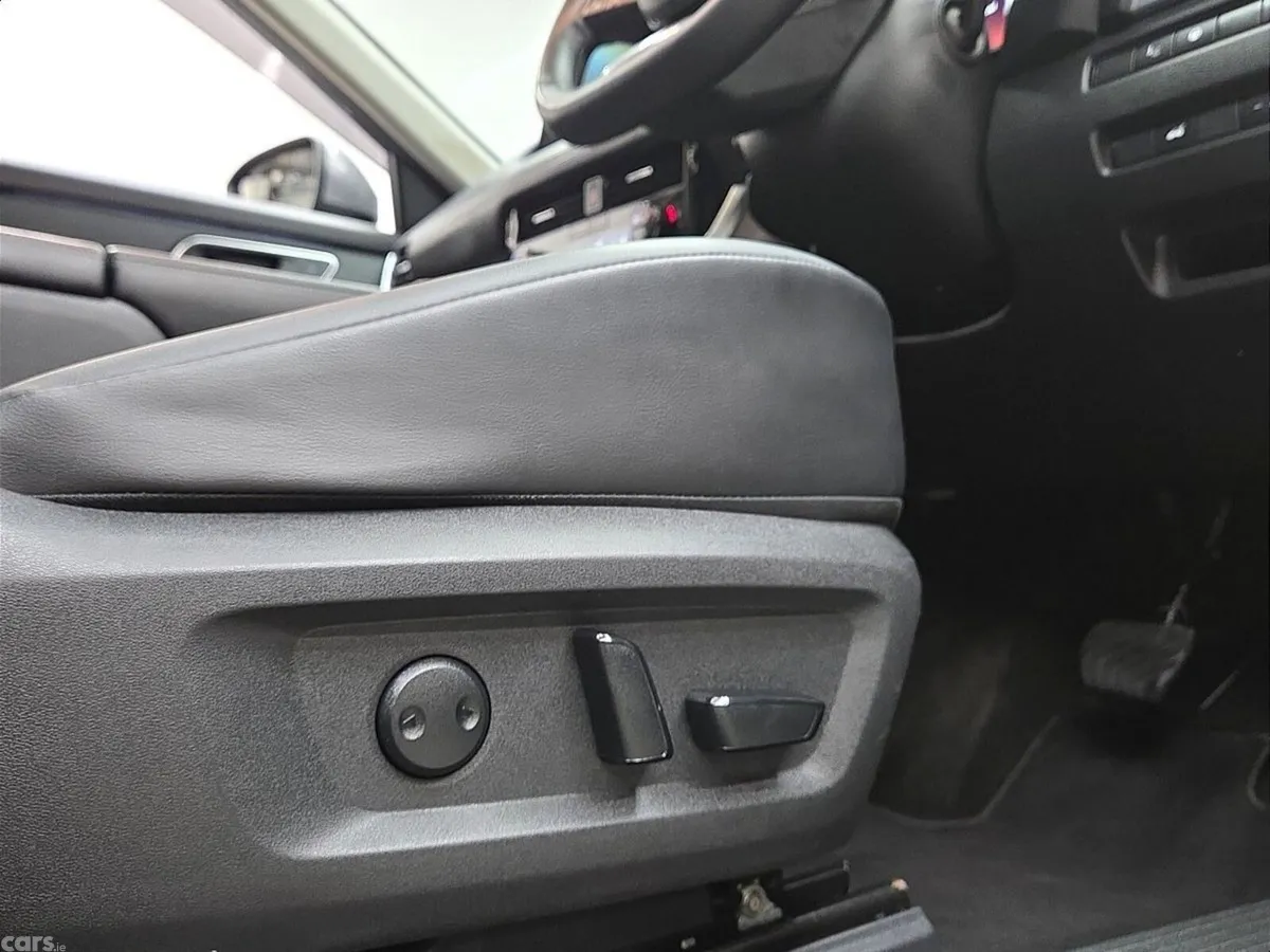 Nissan X-Trail SUV, Petrol Hybrid, 2025, Grey