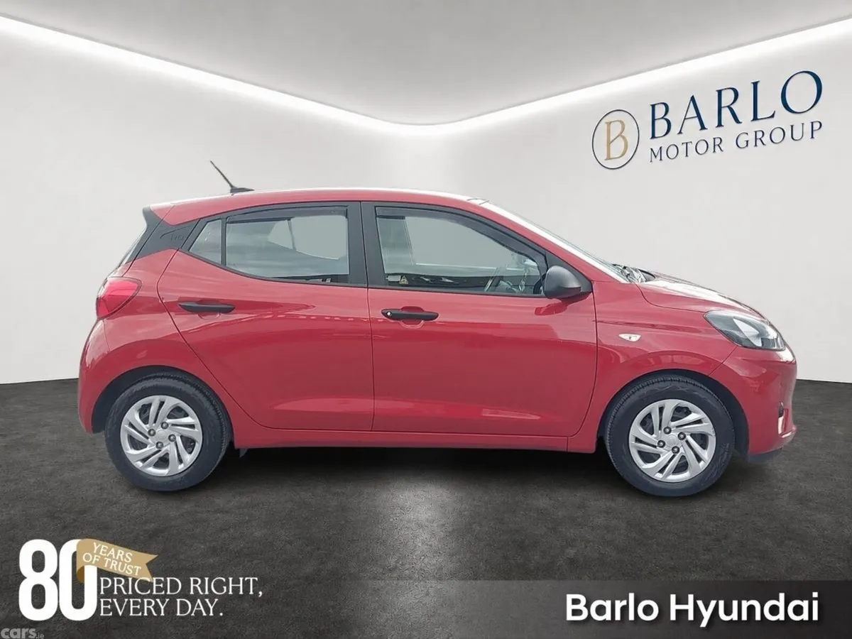 Hyundai i10 Hatchback, Petrol, 2024, Red