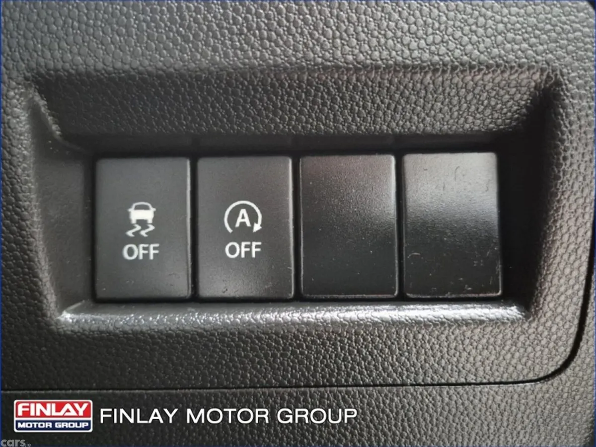 Suzuki Ignis Hatchback, Petrol, 2024, Green