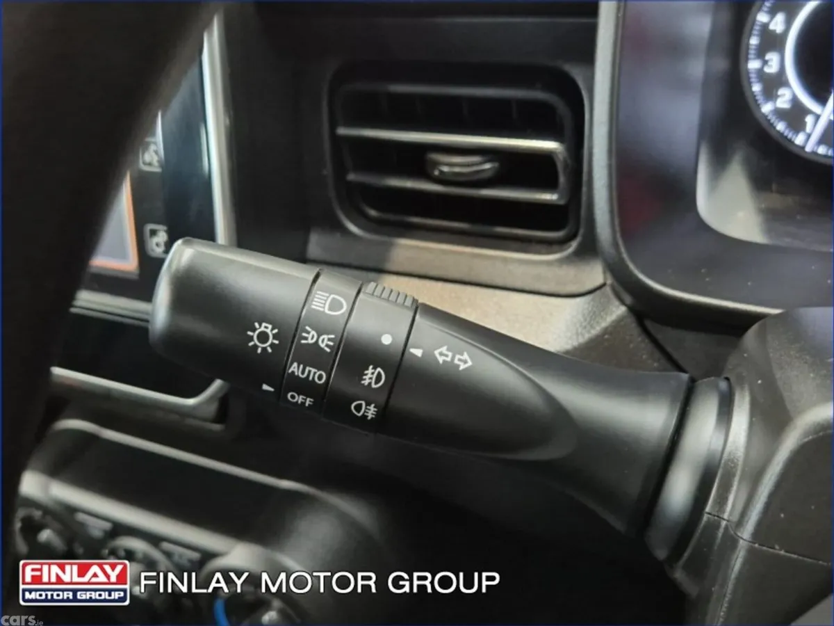 Suzuki Ignis Hatchback, Petrol, 2024, Green