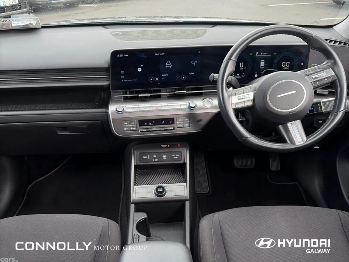 Hyundai KONA MPV, Petrol, 2025, Grey