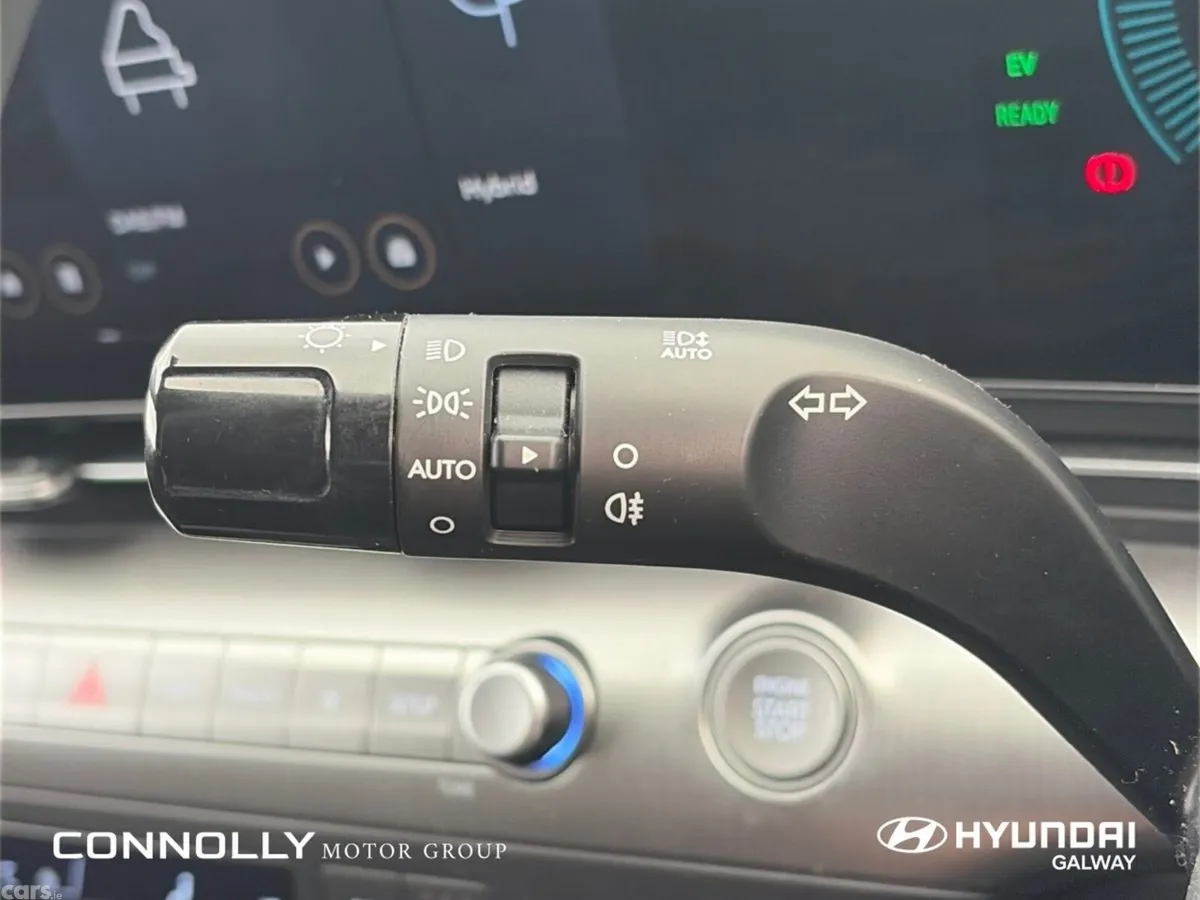 Hyundai KONA MPV, Petrol, 2025, Grey