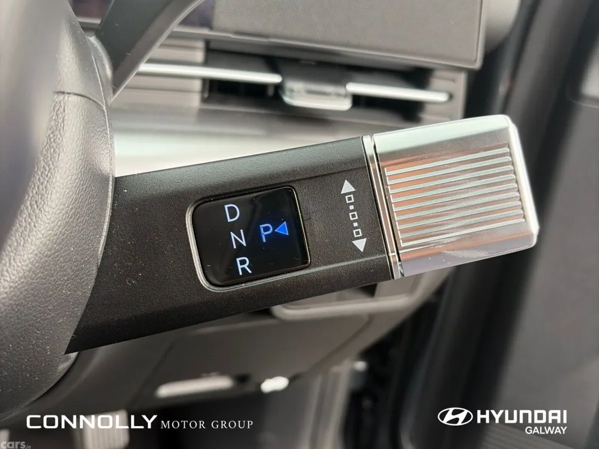 Hyundai KONA MPV, Petrol, 2025, Grey