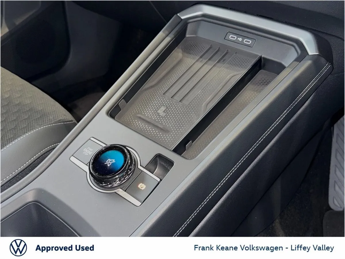 Volkswagen T-Roc SUV, Petrol, 2026, Blue