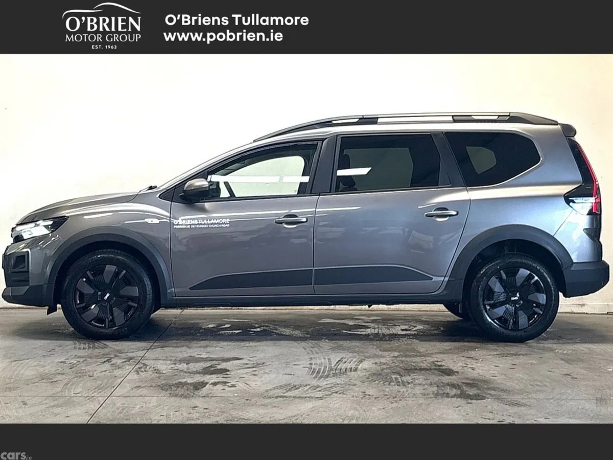 Dacia Jogger MPV, Petrol, 2026, Grey