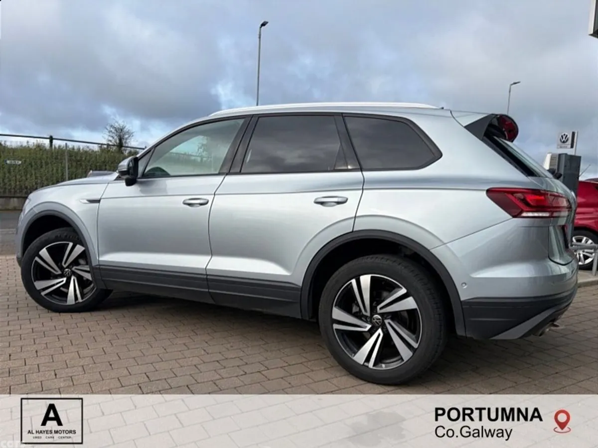 Volkswagen Touareg SUV, Diesel, 2023, Grey