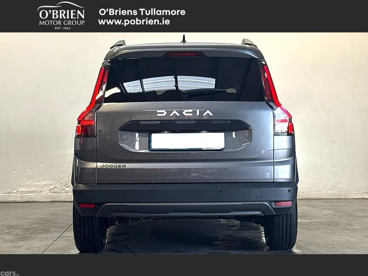 Dacia Jogger MPV, Petrol, 2026, Grey