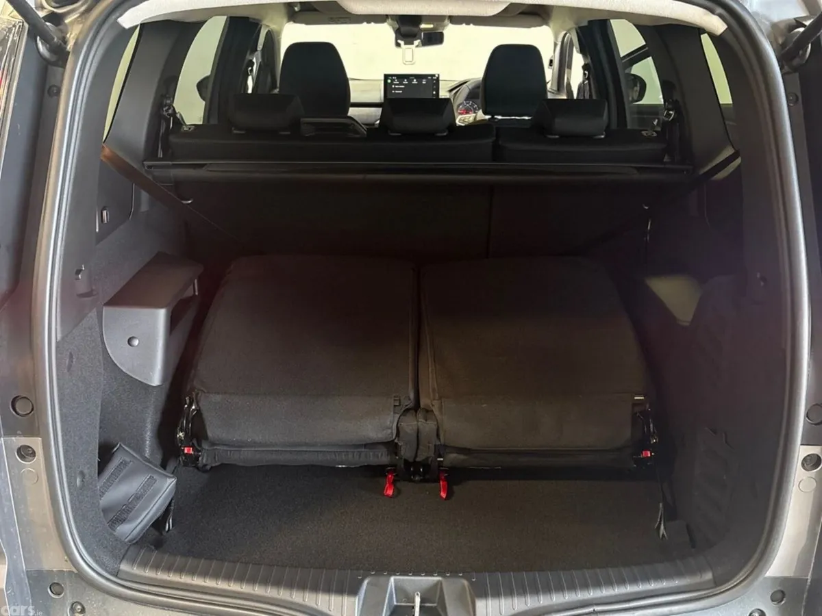Dacia Jogger MPV, Petrol, 2026, Grey