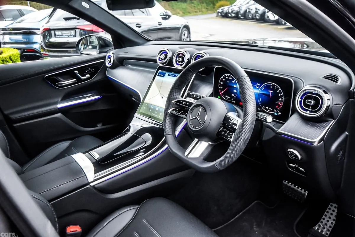 Mercedes-Benz GLC SUV, Diesel Plug-in Hybrid, 2026, Black