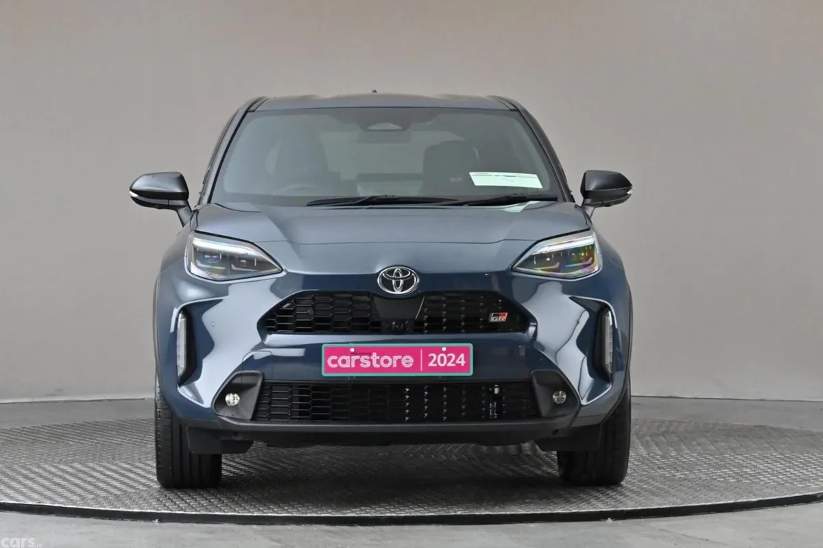 Toyota Yaris Cross SUV, Petrol Hybrid, 2024, Grey