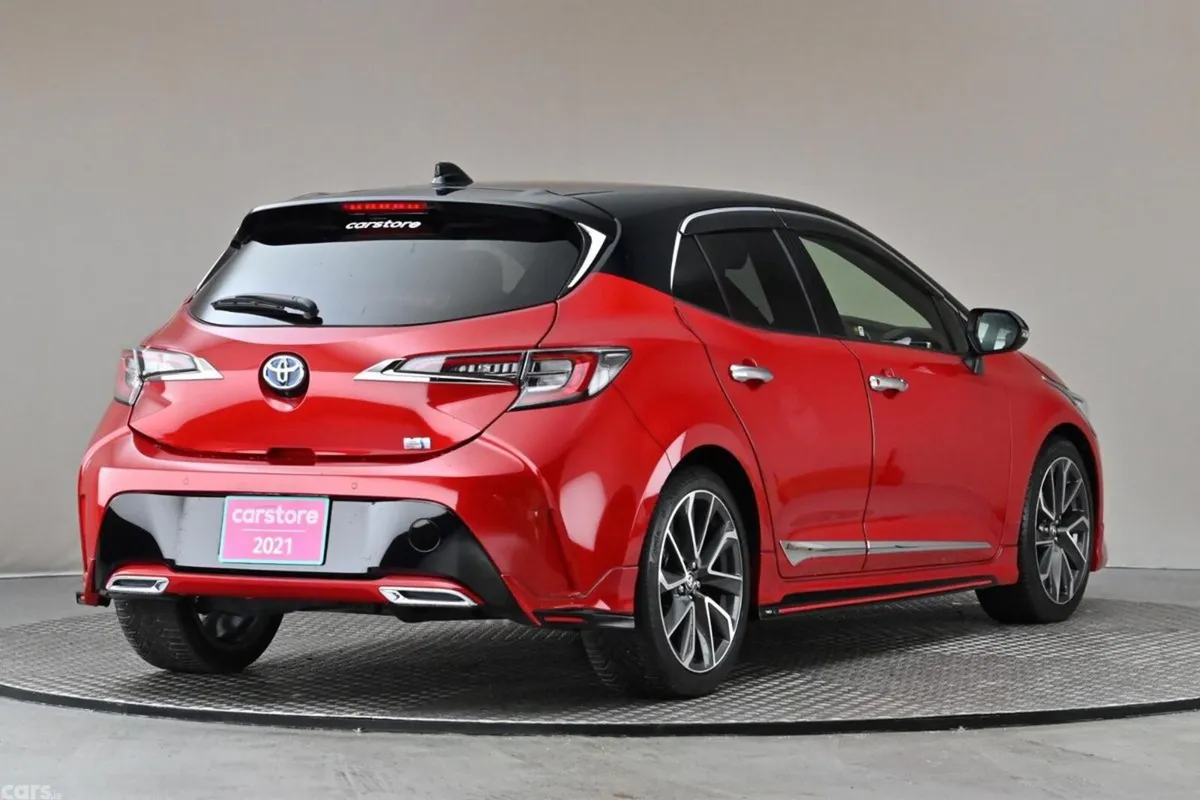 Toyota Corolla Hatchback, Petrol Hybrid, 2021, Red