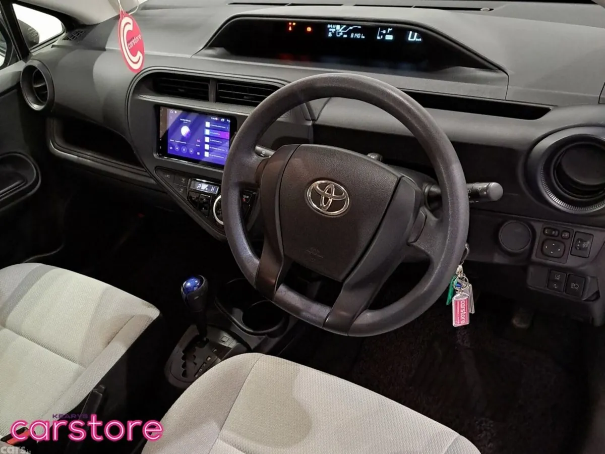 Toyota Aqua Hatchback, Petrol Hybrid, 2021, White