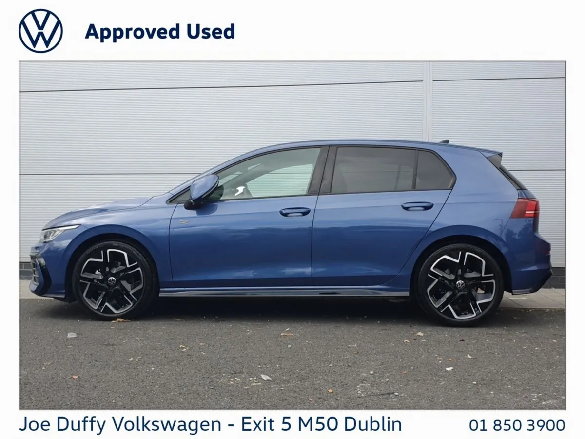 Volkswagen Golf Estate, Petrol, 2026, Blue