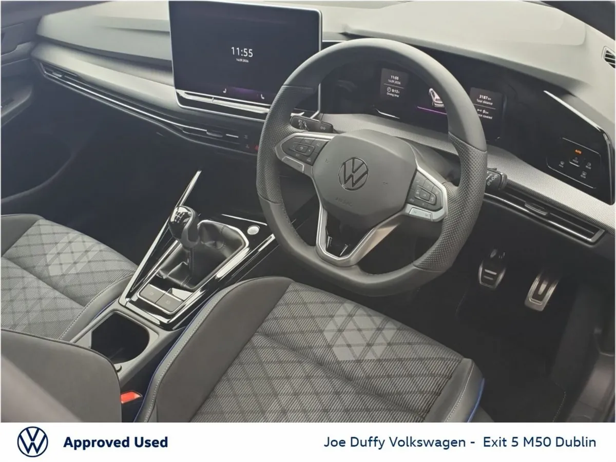 Volkswagen Golf Estate, Petrol, 2026, Blue