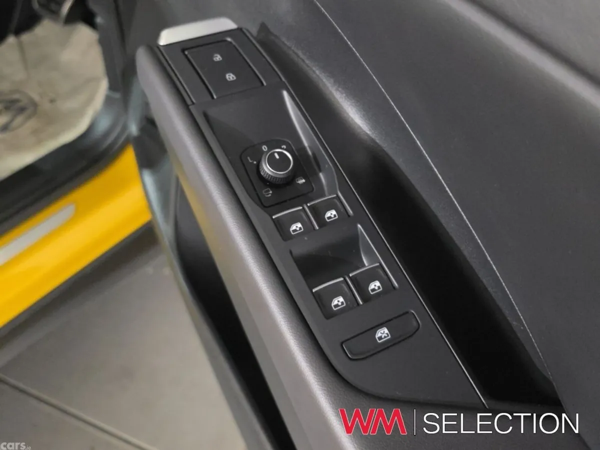 Volkswagen T-Roc SUV, Petrol, 2026, Yellow