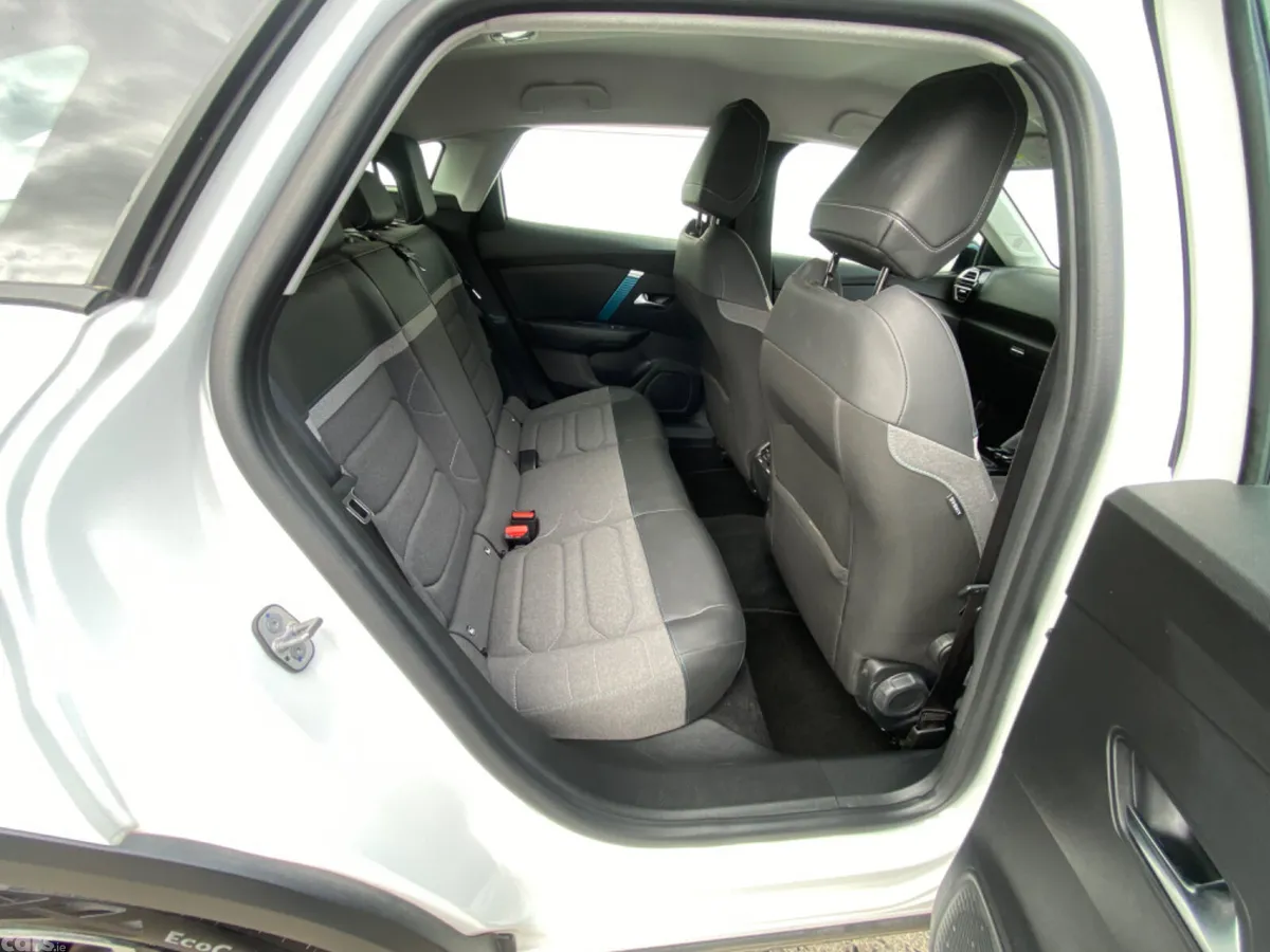 Citroen e-C4 Hatchback, Electric, 2024, White