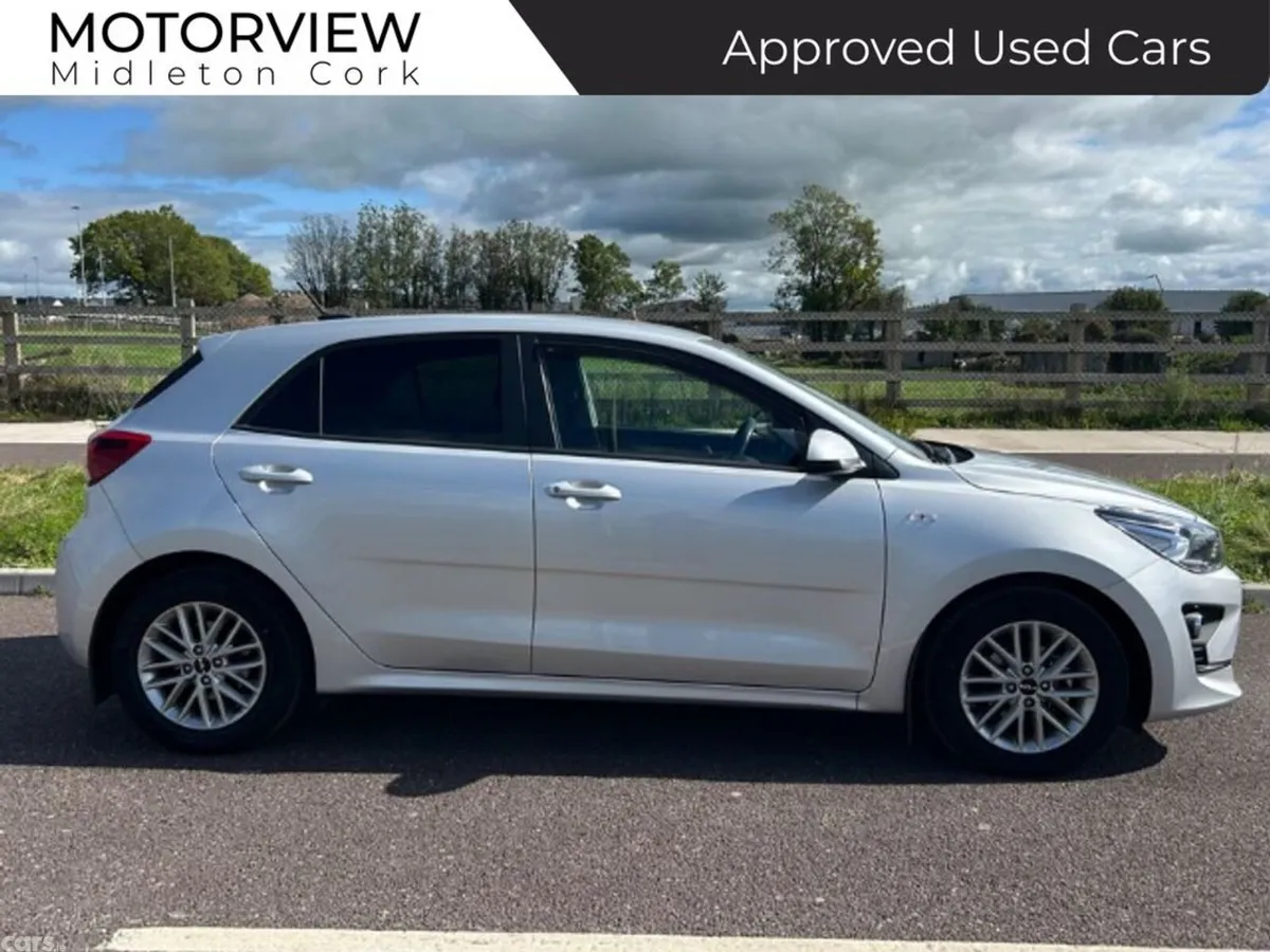 Kia Rio Hatchback, Petrol, 2023, Silver