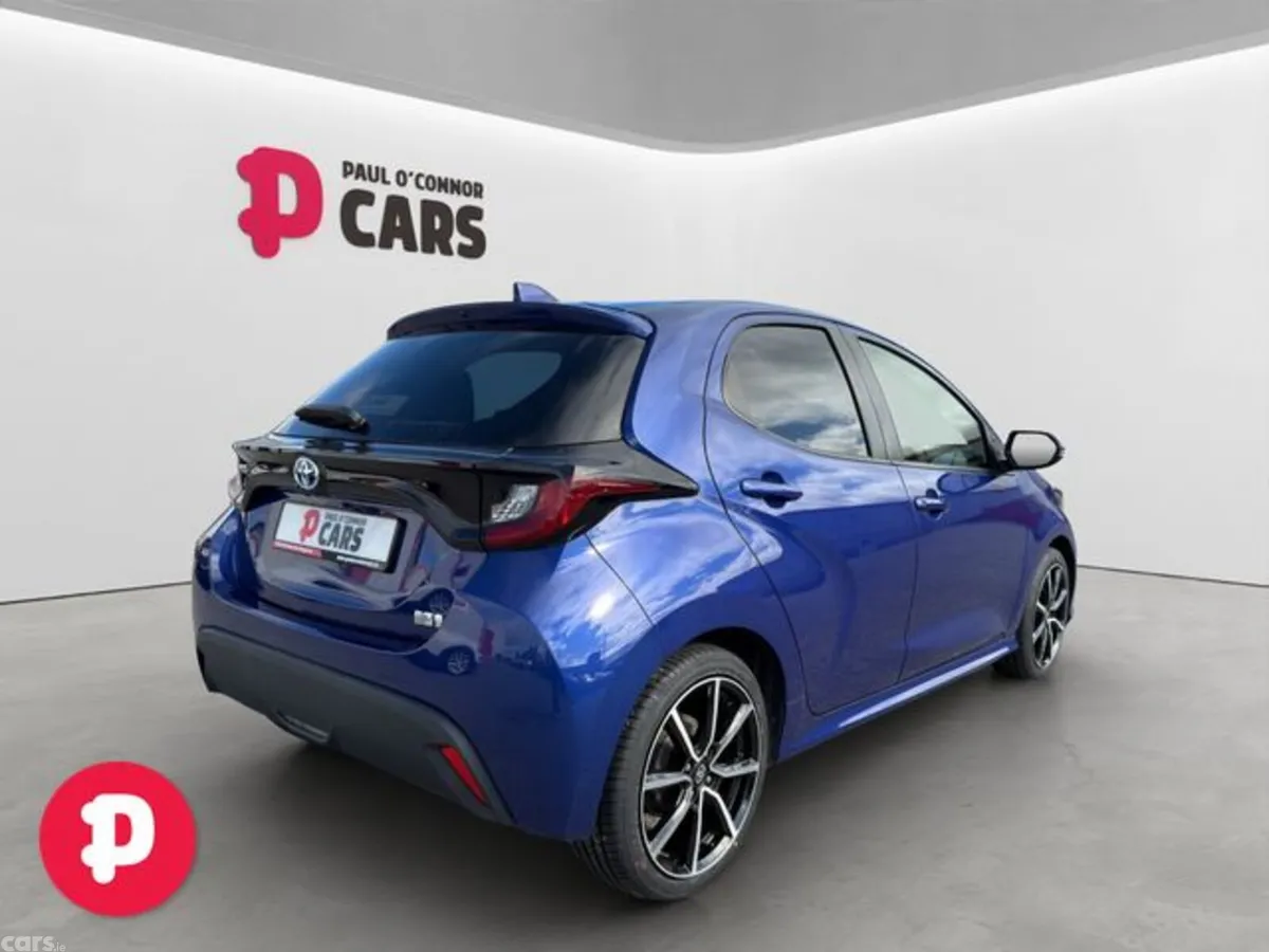 Toyota Yaris Hatchback, Petrol Hybrid, 2022, Blue