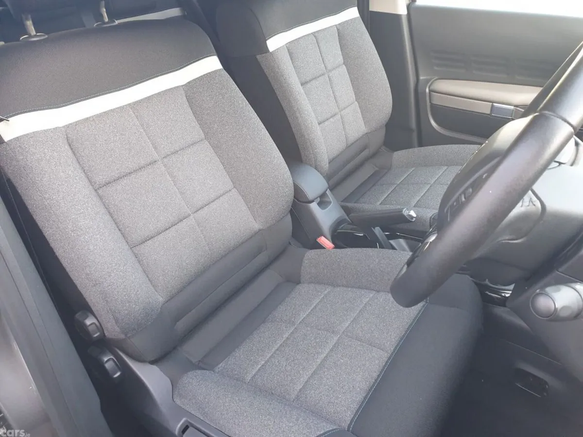 Citroen C4 Cactus Hatchback, Petrol, 2020, Grey