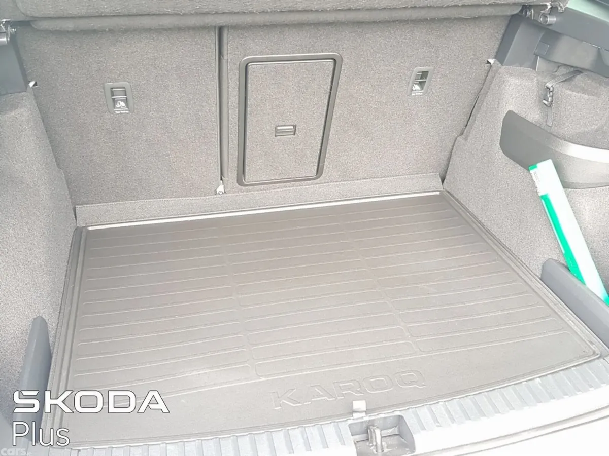 Skoda Karoq Estate, Diesel, 2023, Grey
