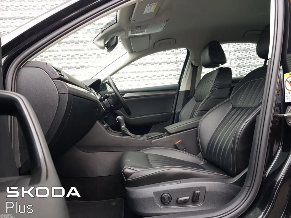 Skoda Superb Saloon, Diesel, 2024, Black