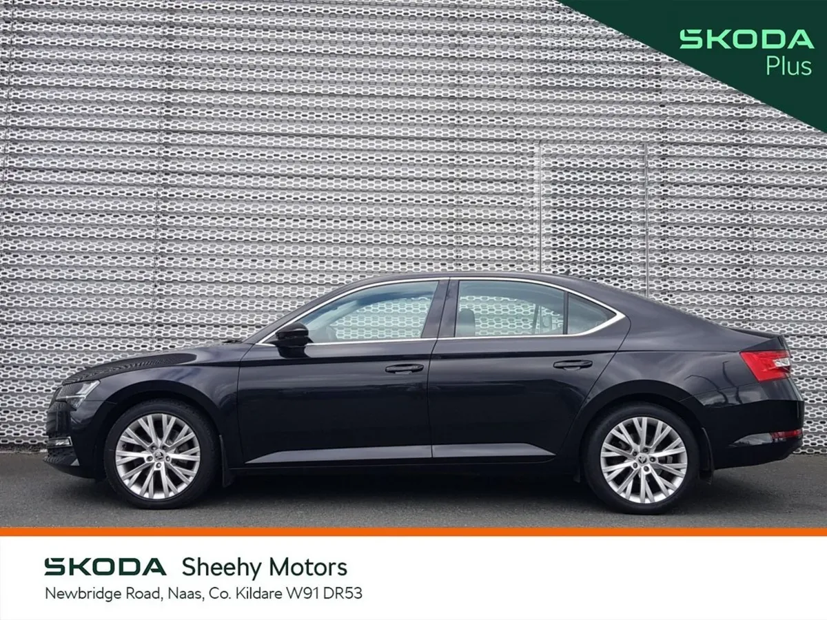 Skoda Superb Saloon, Diesel, 2024, Black