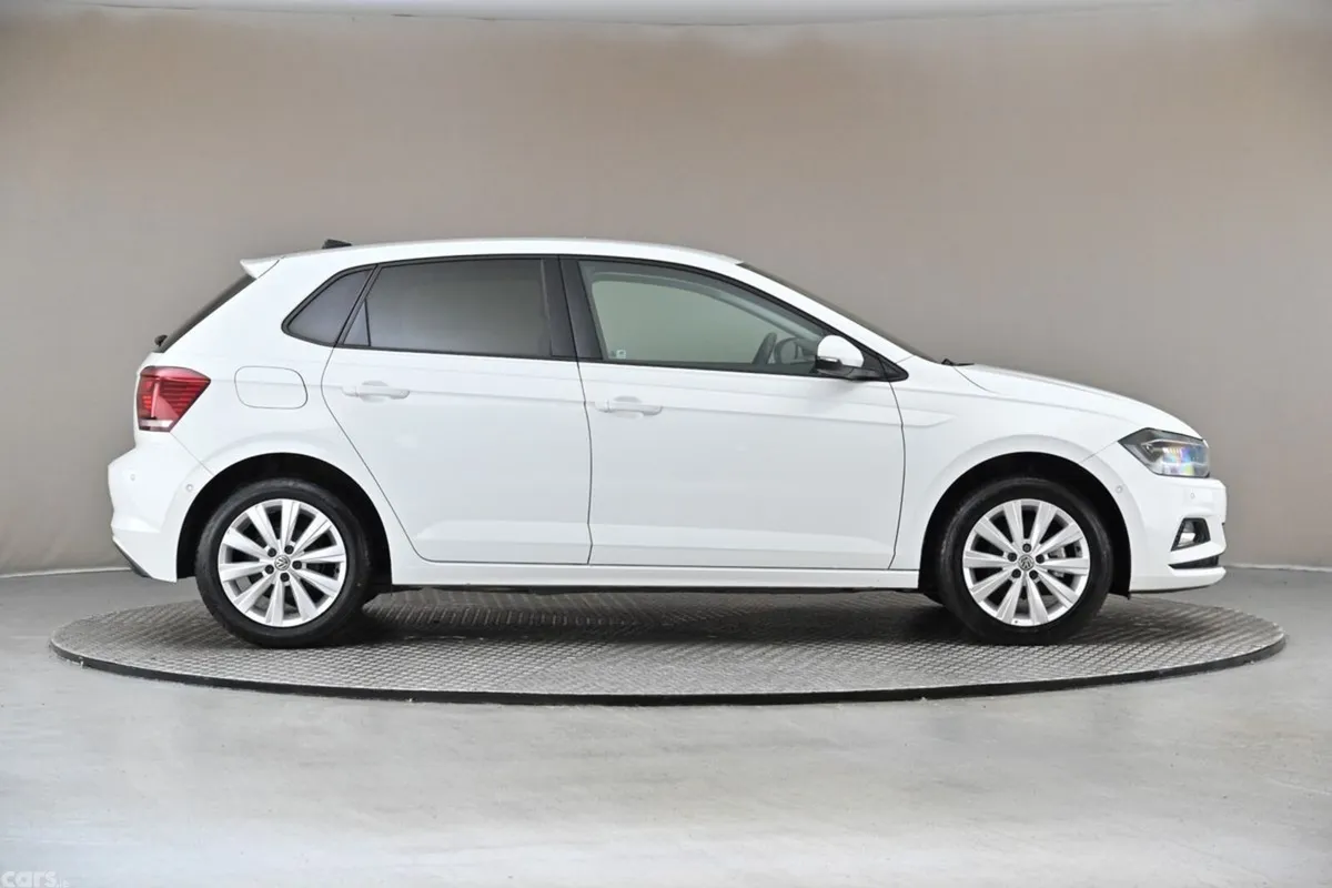 Volkswagen Polo Hatchback, Petrol, 2019, White