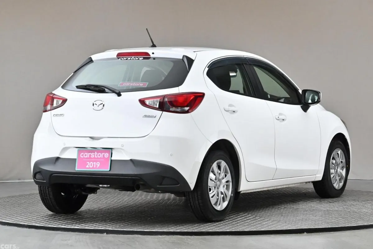 Mazda Mazda2 Hatchback, Petrol, 2019, White