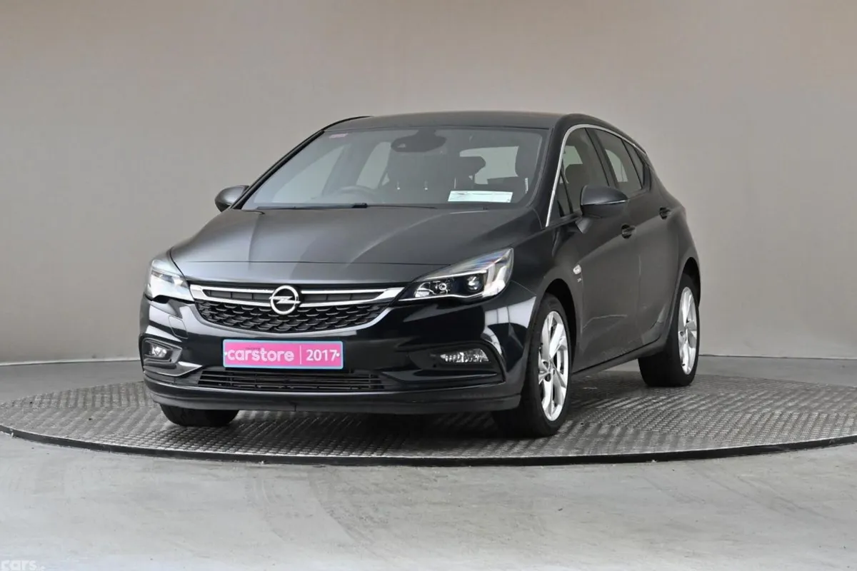 Opel Astra Hatchback, Diesel, 2017, Black