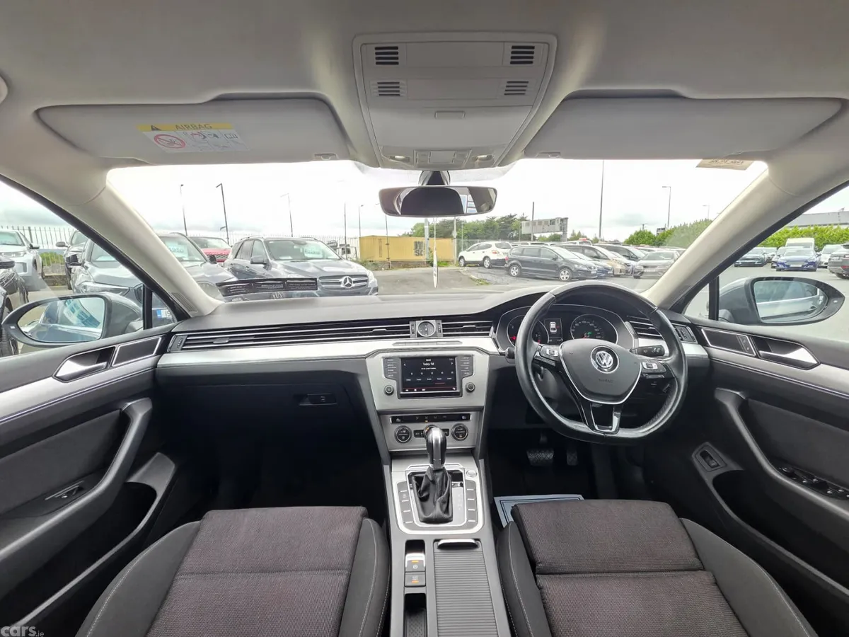 Volkswagen Passat Saloon, Diesel, 2015, Grey