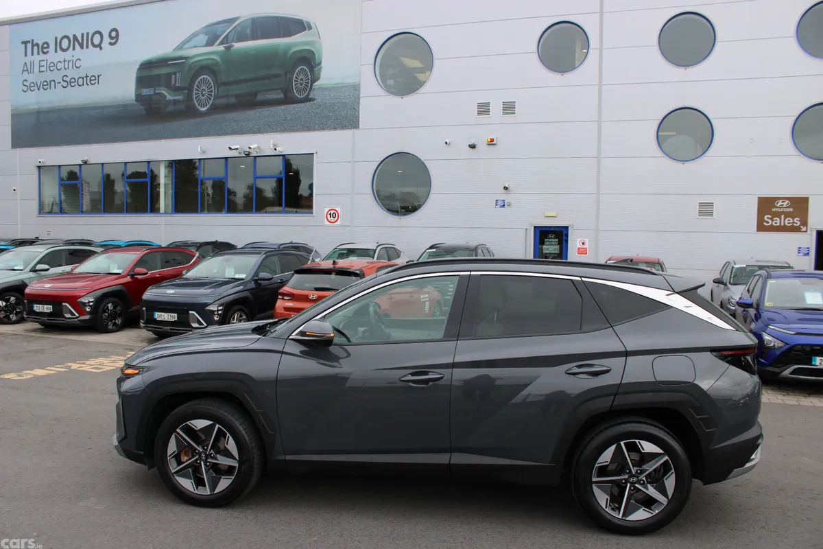 Hyundai Tucson SUV, Diesel, 2024, Grey