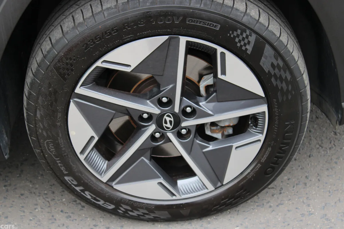 Hyundai Tucson SUV, Diesel, 2024, Grey