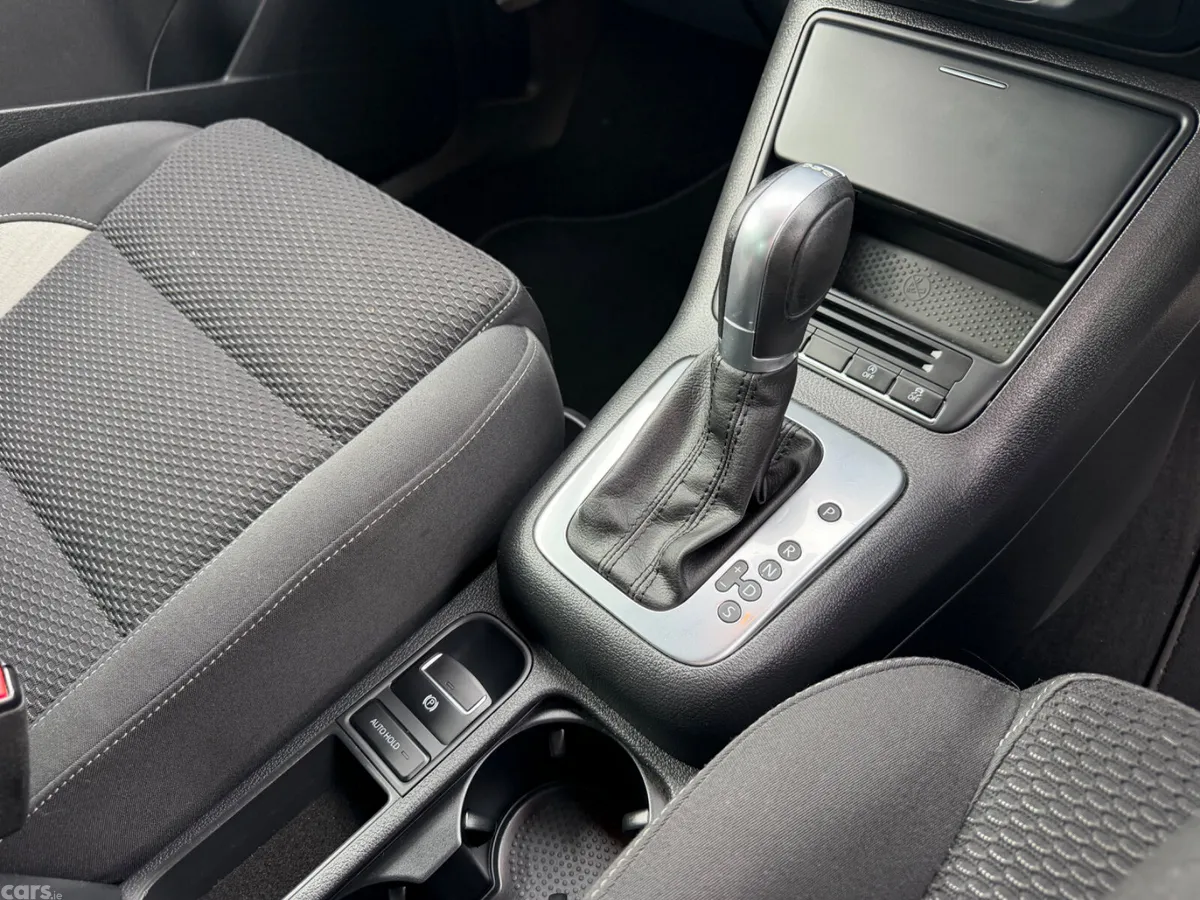 Volkswagen Tiguan SUV, Petrol, 2016, White