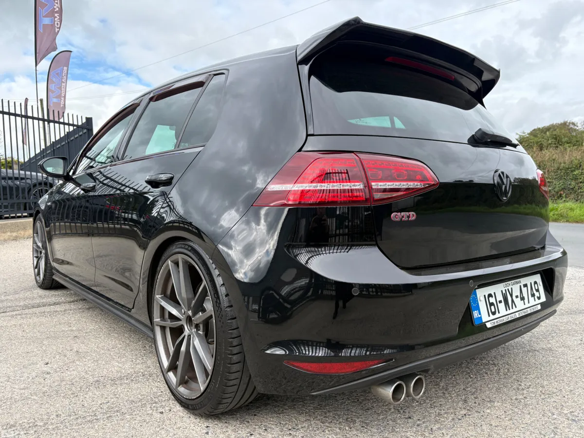 Volkswagen Golf Hatchback, Diesel, 2016, Black
