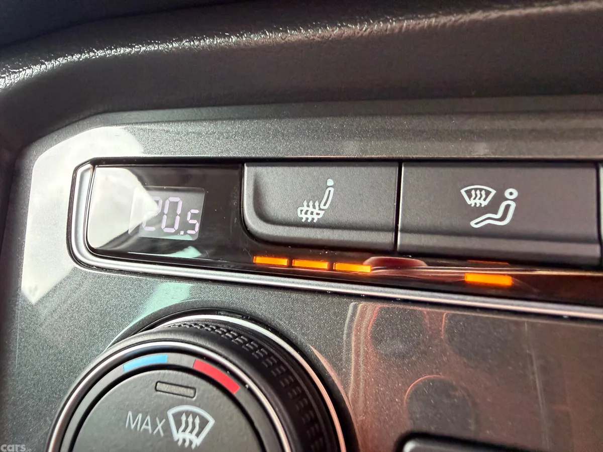 Volkswagen Tiguan SUV, Diesel, 2018, White
