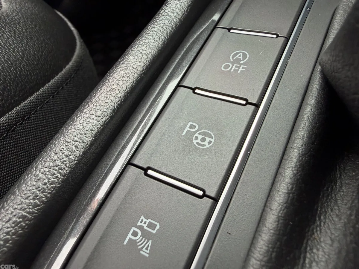 Volkswagen Tiguan SUV, Diesel, 2018, White