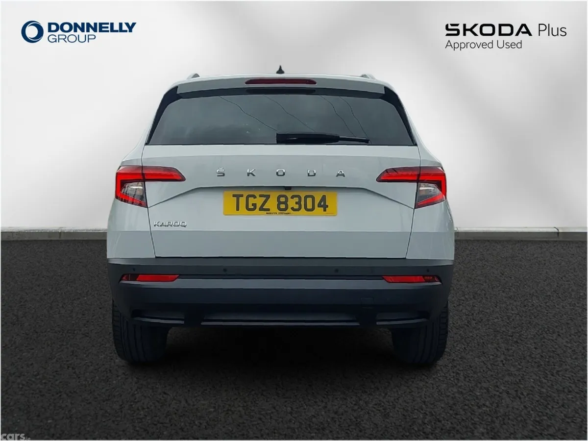 Skoda Karoq Estate, Petrol, 2021, White
