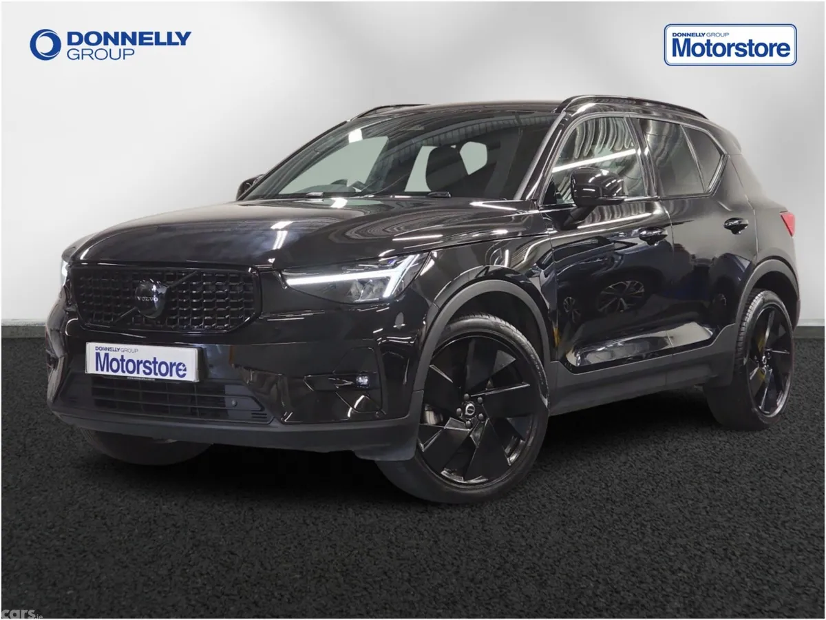 Volvo XC40 Estate, Petrol, 2025, Black