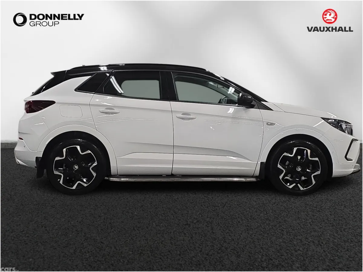 Vauxhall Grandland Hatchback, Diesel, 2023, White