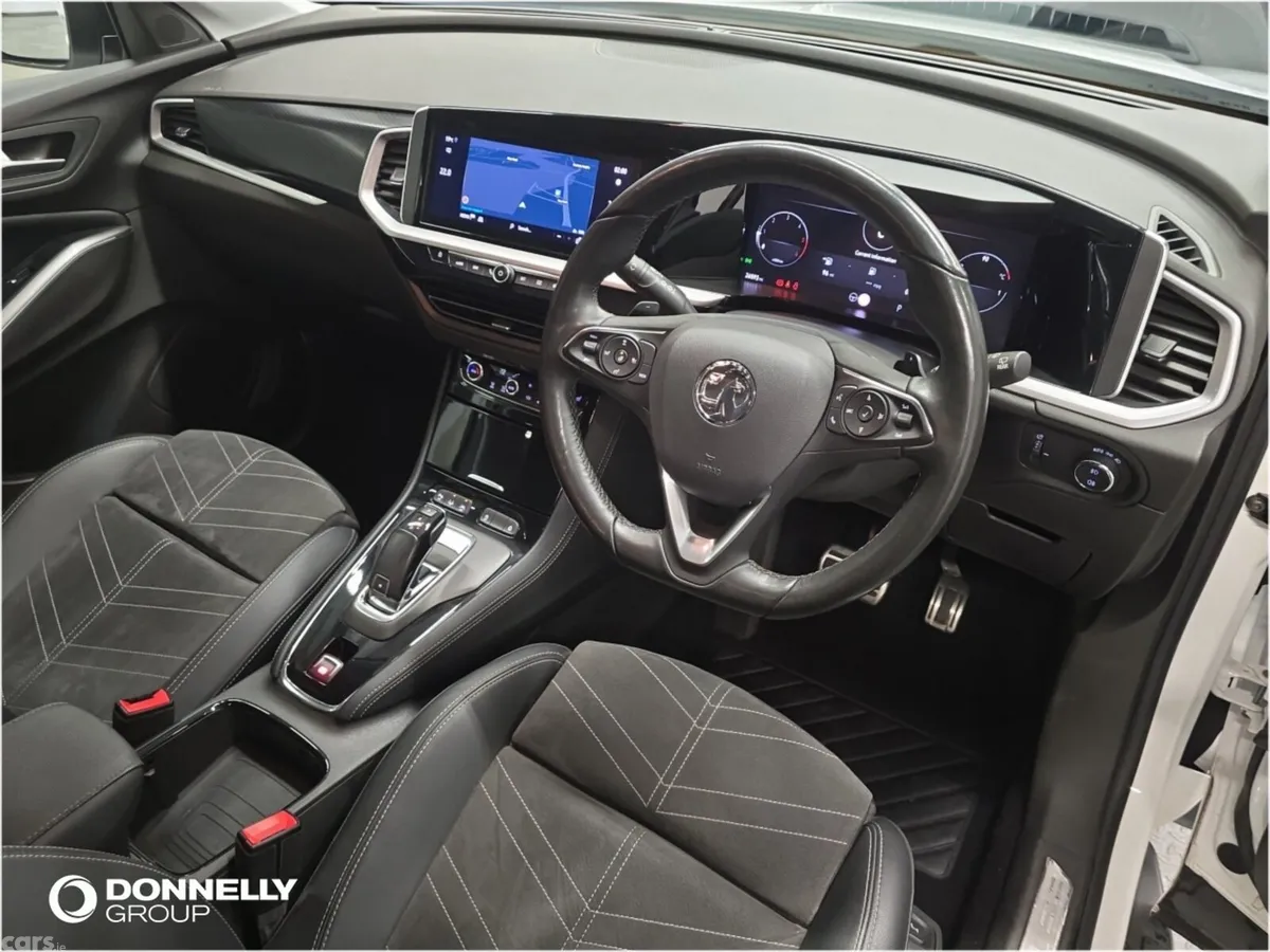 Vauxhall Grandland Hatchback, Diesel, 2023, White