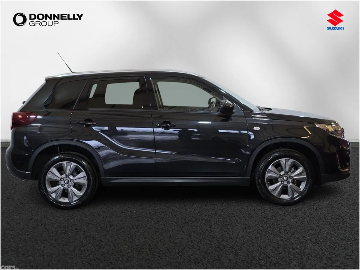 Suzuki Vitara Estate, Petrol, 2024, Black