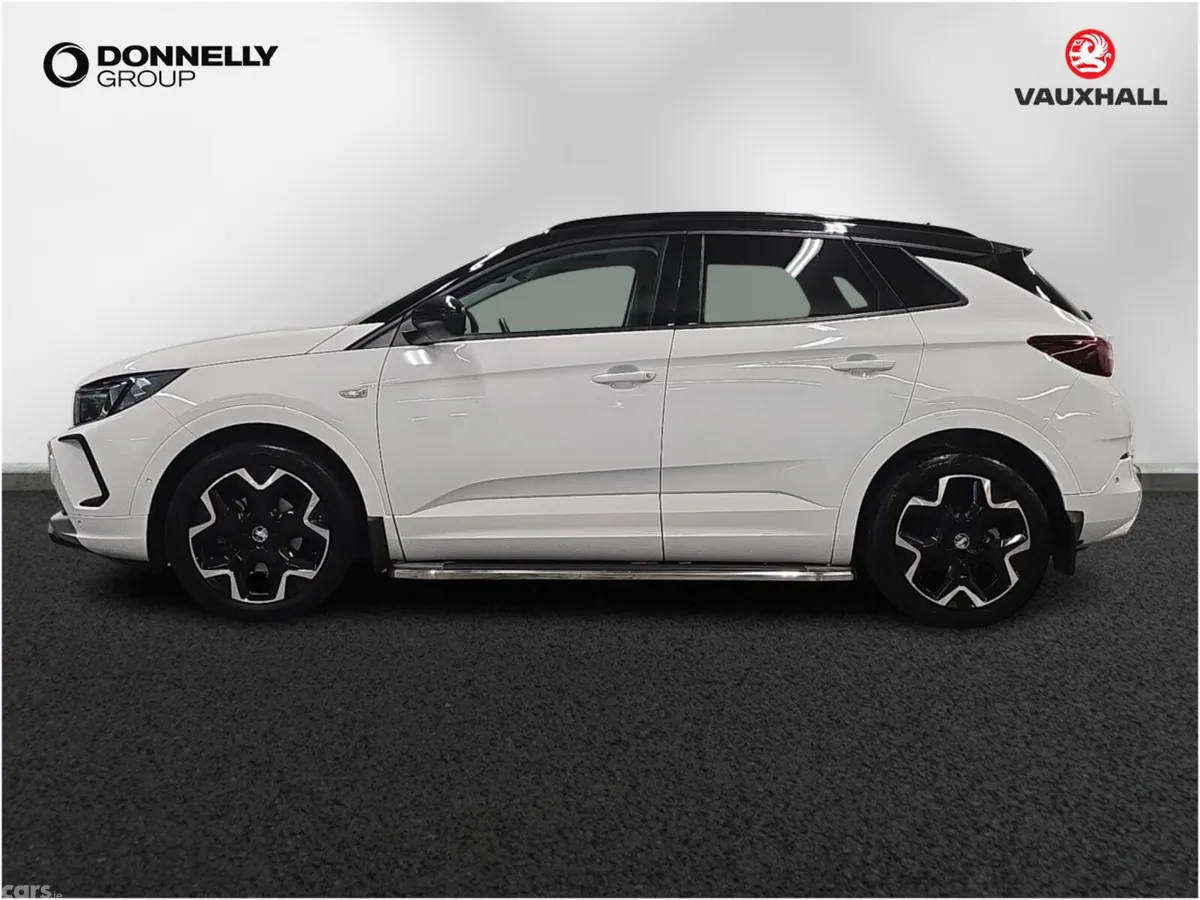 Vauxhall Grandland Hatchback, Diesel, 2023, White