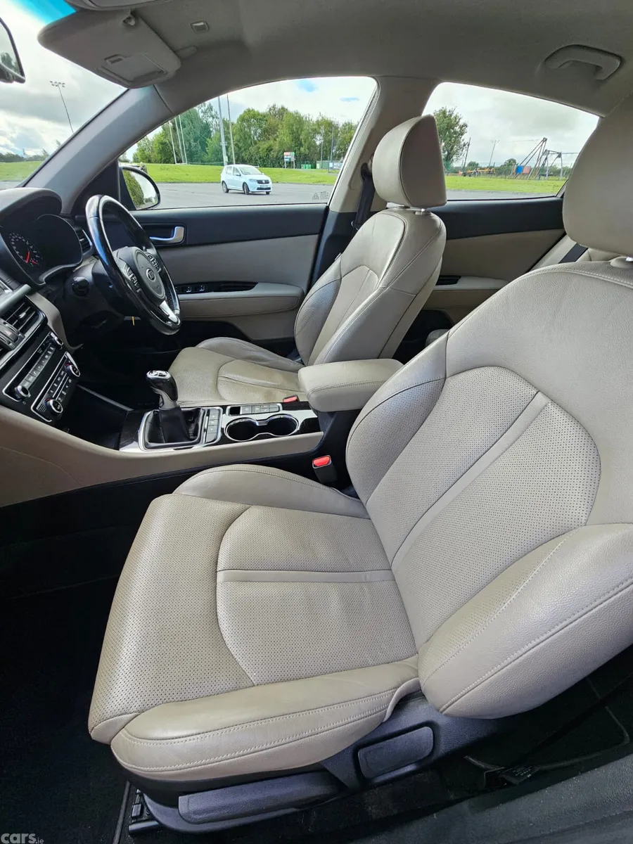 Kia Optima Saloon, Diesel, 2018, Blue