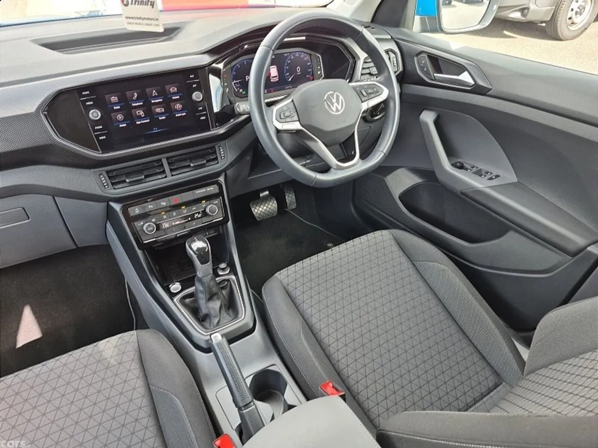 Volkswagen T-Cross Hatchback, Petrol, 2021, Blue