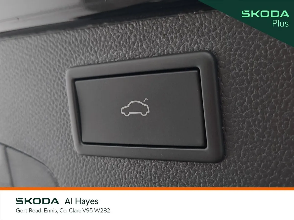 Skoda Superb Estate, Diesel, 2024, Black