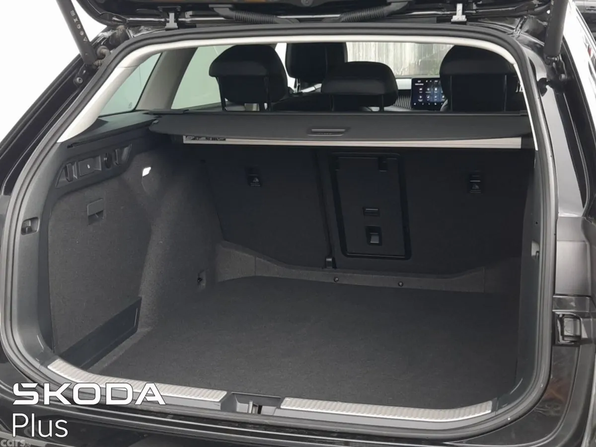 Skoda Superb Estate, Diesel, 2024, Black