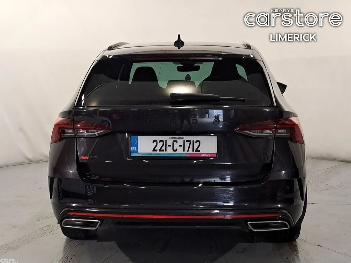 Skoda Octavia Estate, Petrol Plug-in Hybrid, 2022, Black