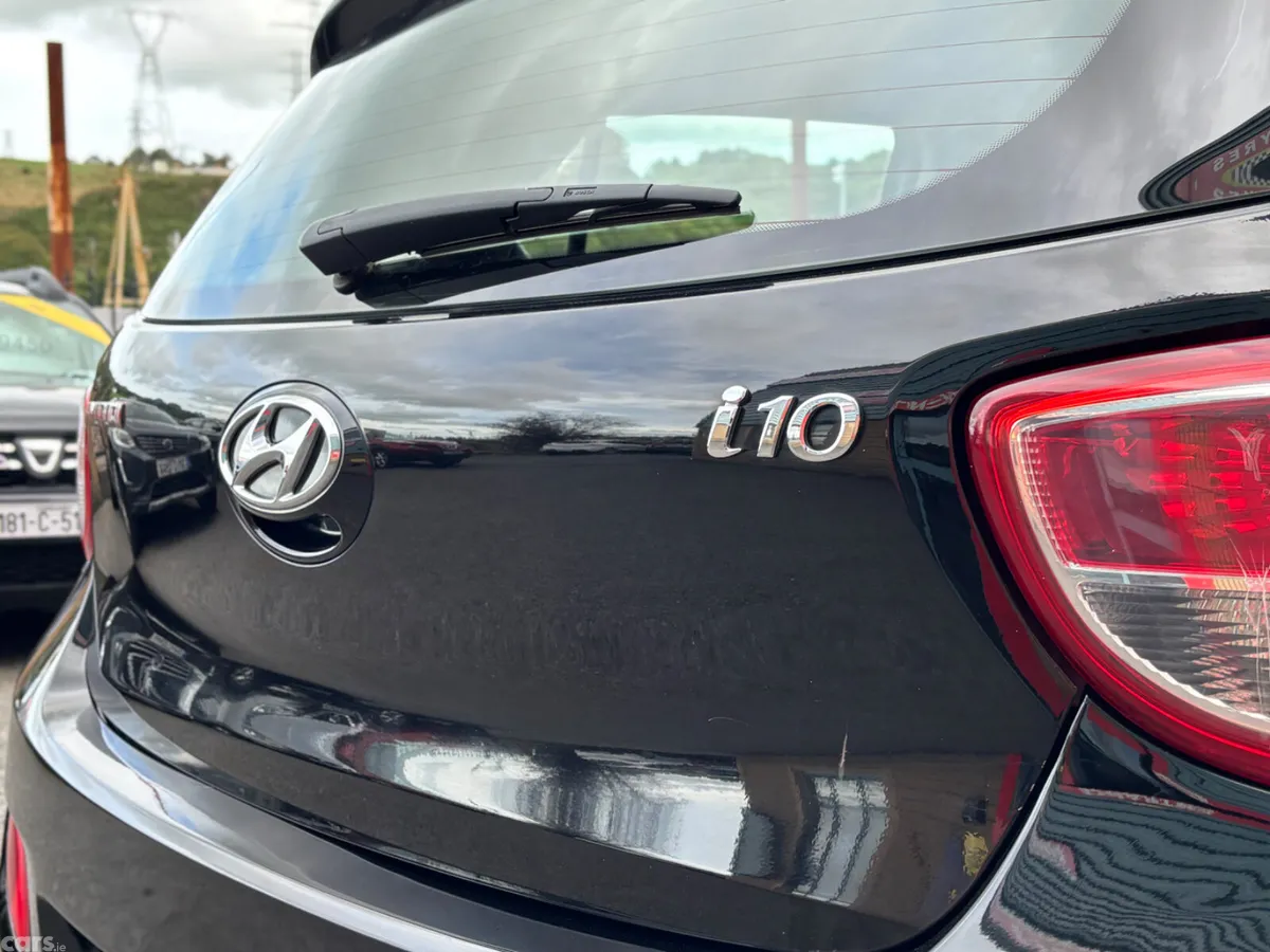 Hyundai i10 Hatchback, Petrol, 2014, Black
