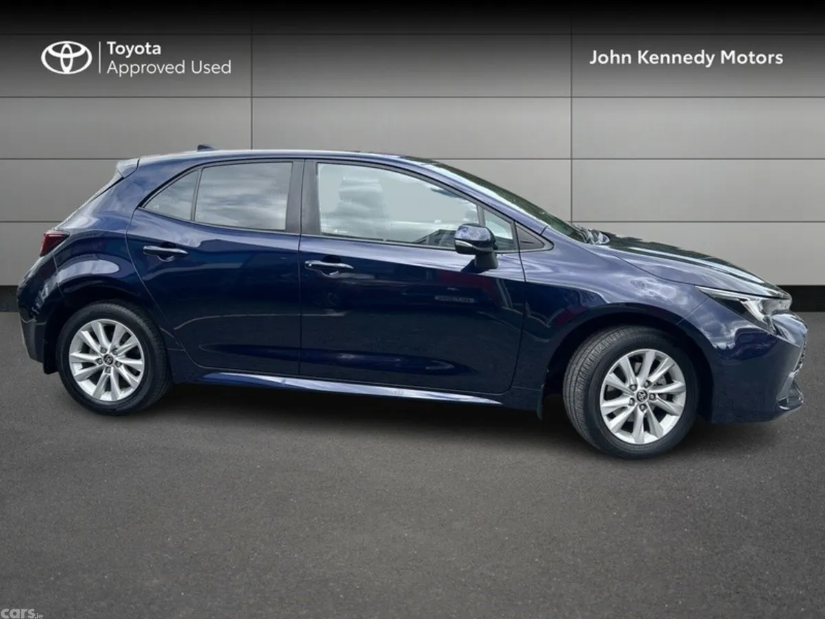 Toyota Corolla Hatchback, Petrol Hybrid, 2024, Blue